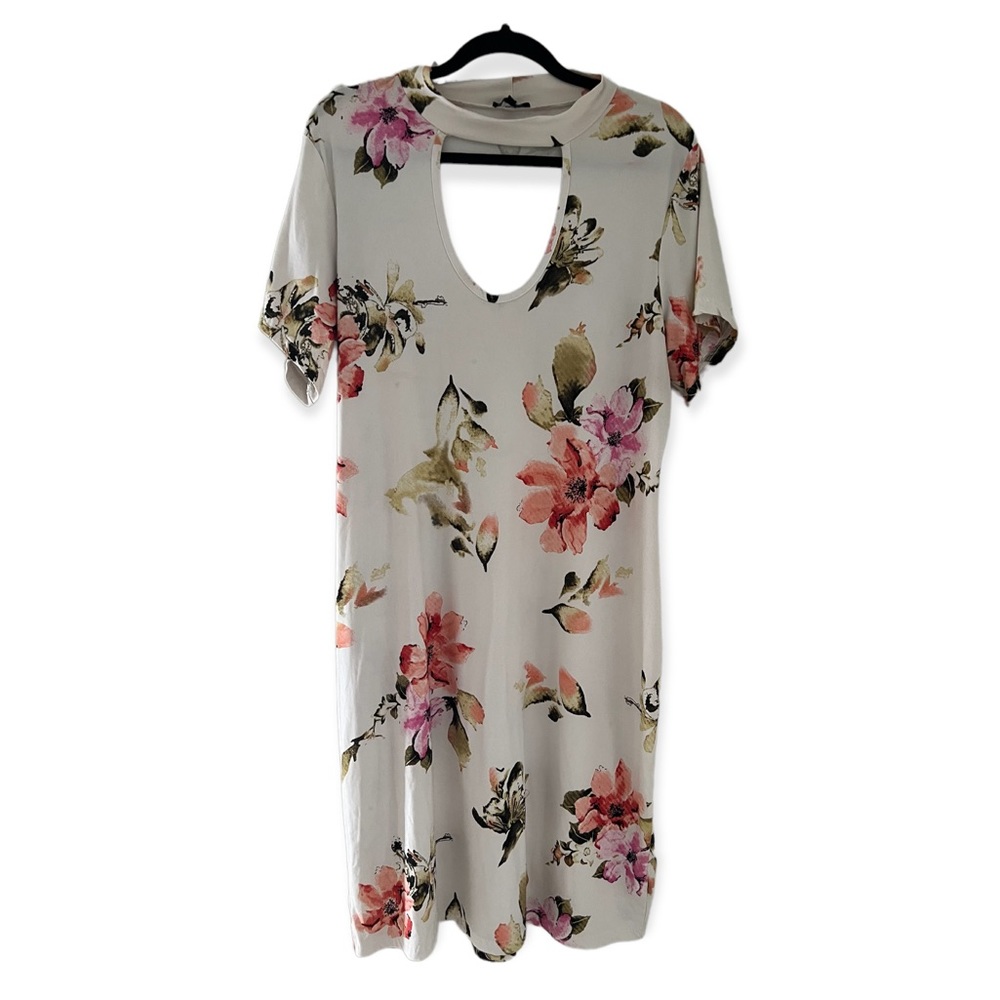 CLEO APPAREL | Floral Pattern Cut-Out Midi Dress with Sleeves | Size 2X